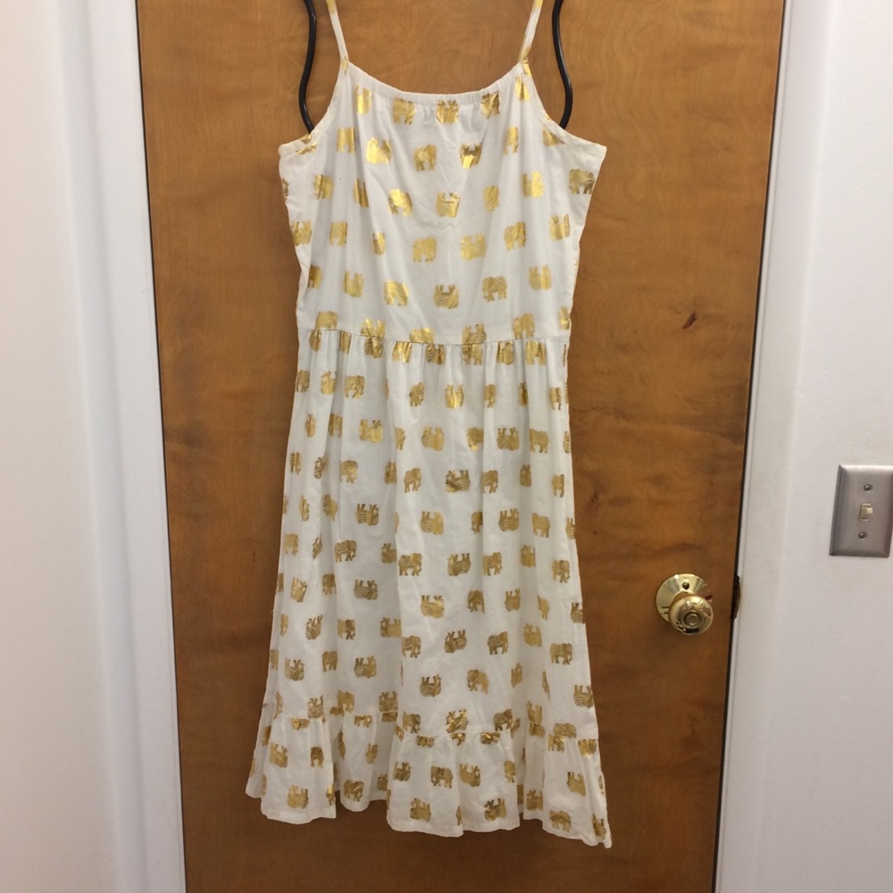🌟 Golden Elephant Dress 🌟